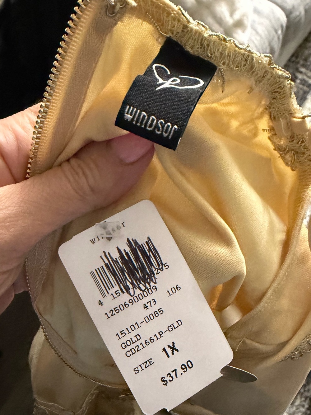 Windsor Gold Lace Bodycon Dress 1X Champagne Midi Slit Spaghetti Strap NWT - Picture 7 of 7